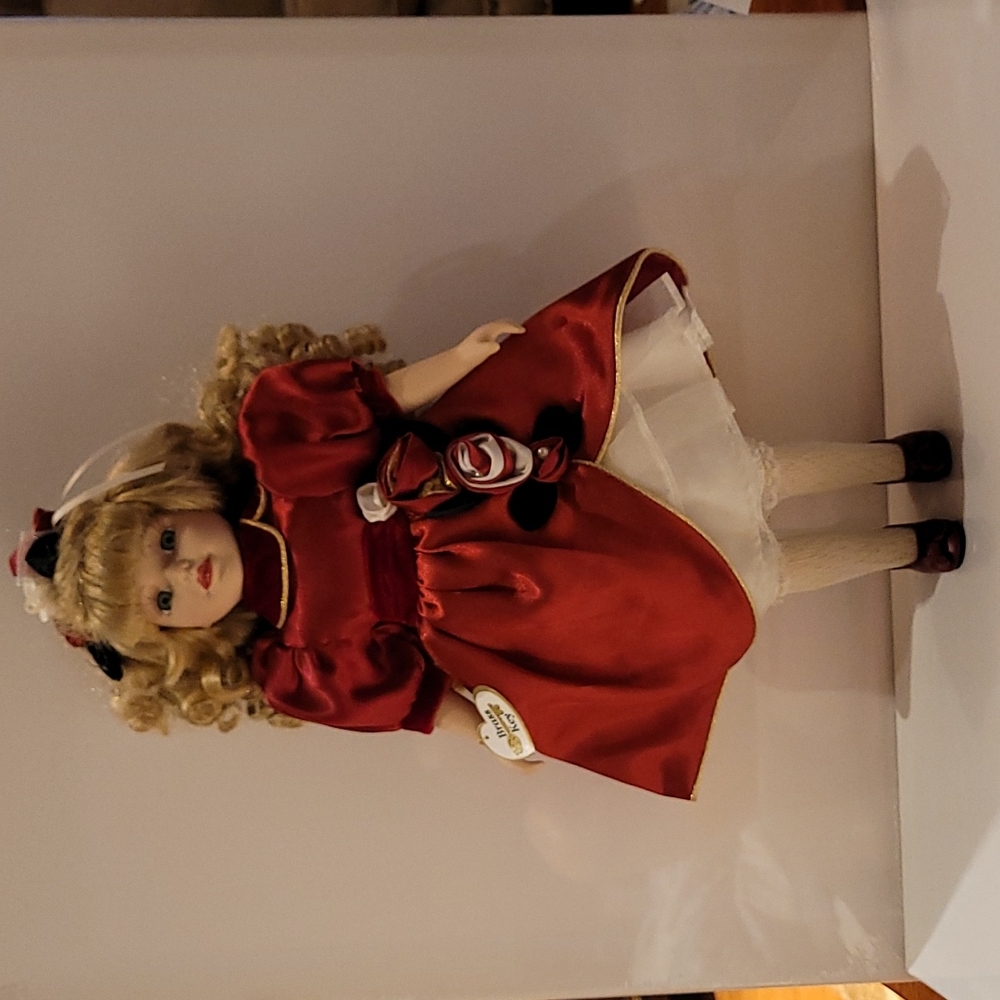 Vintage  Brass key Victorian collection 17" porcelain doll